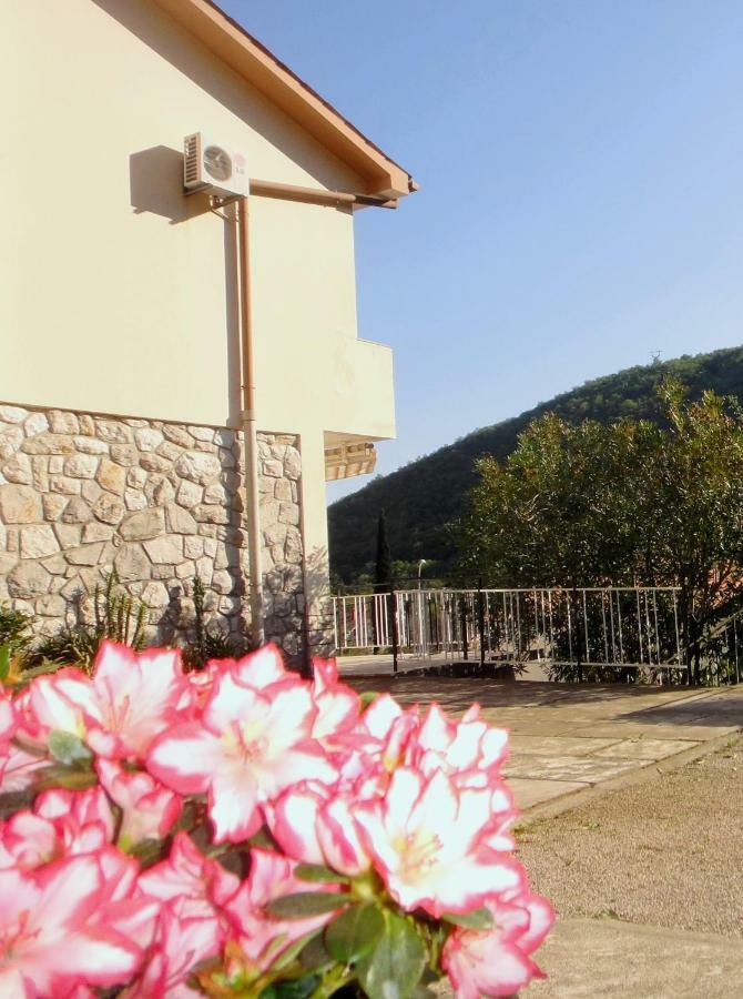 Apartman Vera Appartement Mošćenička Draga Buitenkant foto